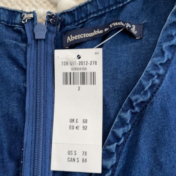 ❌SOLD❌Abercrombie & Fitch Denim jumpsuit - Picture 4 of 5